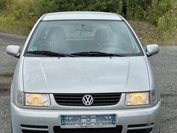 Grau Gebraucht 1999 VW Polo Kleinwagen | 550 € (Superpreis)