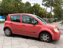Rot Gebraucht 2005 Renault Modus Van / Kleinbus | 1.800 €