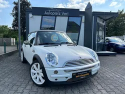 Grün Gebraucht 2003 Mini Cooper Kleinwagen | 3.990 €