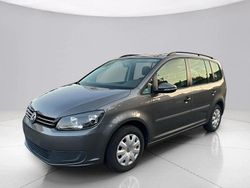 Grau Gebraucht 2015 VW Touran Trendline Van / Kleinbus | 14.290 € (Guter Preis)
