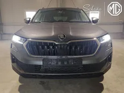 Neu 2025 Skoda Karoq Selection SUV | 32.769 € (Guter Preis)