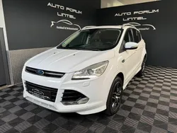 Frozen white Gebraucht 2016 Ford Kuga Individual SUV | 11.999 € (Fairer Preis)