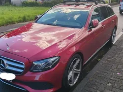 Rot Gebraucht 2017 Mercedes E220 Avantgarde Kombi | 23.950 € (Etwas zu teuer)