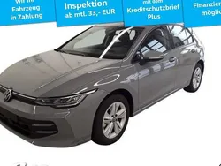 Grau Gebraucht 2024 VW Golf VIII Life Limousine | 24.880 € (Guter Preis)