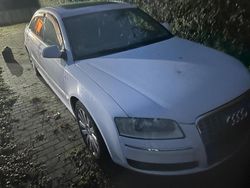 Weiß Gebraucht 2005 Audi A8L Limousine | 5.900 €