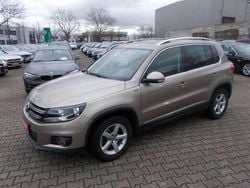 Beige Gebraucht 2015 VW Tiguan LOUNGE SUV | 16.000 € (Fairer Preis)