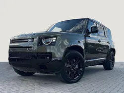Gruen Neu 2025 Land Rover Defender HSE Dynamic SUV | 117.845 €