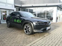 Schwarz Gebraucht 2023 Mazda MX30 Makoto SUV | 32.010 € (Teuer)