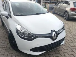 Weiß Gebraucht 2014 Renault Clio IV Dynamique Kleinwagen | 6.900 € (Guter Preis)