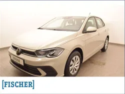 Grau Gebraucht 2024 VW Polo Life Kleinwagen | 24.000 € (Teuer)