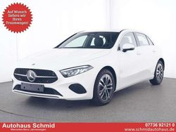 Polarweiß Gebraucht 2024 Mercedes A180 Advanced Limousine | 28.888 € (Fairer Preis)
