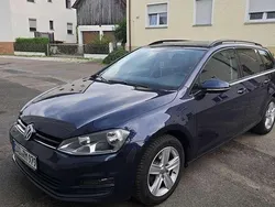 Blau Gebraucht 2015 VW Golf VII LOUNGE Kombi | 6.000 € (Guter Preis)