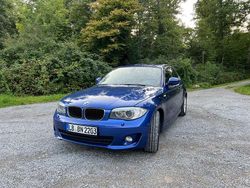Blau Gebraucht 2011 BMW 120 M Sport Kleinwagen | 10.490 € (Fairer Preis)
