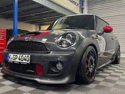 Grau Gebraucht 2012 Mini John Cooper Works Kleinwagen | 26.499 €
