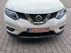 Weiß Gebraucht 2017 Nissan X-Trail N-Vision SUV | 16.450 € (Etwas zu teuer)