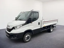 Weiss Neu 2025 Iveco Daily | 49.784 € (Etwas zu teuer)