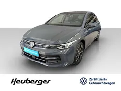 Grau Gebraucht 2024 VW Golf VIII Edition Limousine | 31.950 € (Etwas zu teuer)