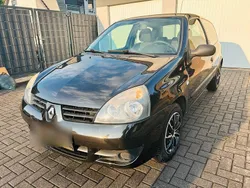 Schwarz Gebraucht 2007 Renault Clio II Kleinwagen | 1.999 € (Fairer Preis)
