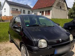 Schwarz Gebraucht 2002 Renault Twingo Kleinwagen | 1.000 € (Fairer Preis)