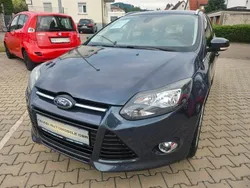 Grau Gebraucht 2014 Ford Focus Titanium Kombi | 5.950 € (Guter Preis)