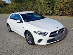 Weiß Gebraucht 2020 Mercedes E250 Kombi | 23.480 €