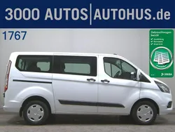 Weiß Gebraucht 2020 Ford Transit Tourneo Trend Van / Kleinbus | 23.480 € (Guter Preis)