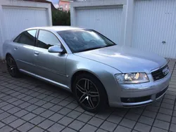 Silber Gebraucht 2003 Audi A8L Sport Limousine | 9.980 €