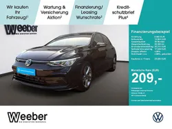 Deep black perleffekt (metallic) Gebraucht 2023 VW Golf VIII R-line Limousine | 23.930 € (Guter Preis)