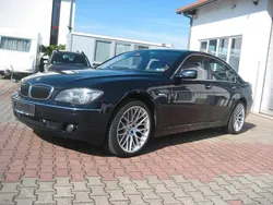 Blau Gebraucht 2005 BMW 750 Limousine | 7.950 € (Etwas zu teuer)