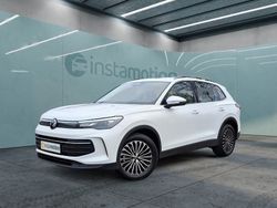Weiß Gebraucht 2024 VW Tiguan Life SUV | 37.779 € (Teuer)