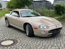 Beige Gebraucht 2006 Jaguar XK8 Cabrio | 17.800 €