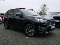 Midnight black metallic Gebraucht 2023 Toyota RAV4 Hybrid Team SUV | 31.980 € (Superpreis)