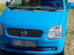 Blau Gebraucht 2002 Opel Agila Eco Kleinwagen | 650 € (Guter Preis)