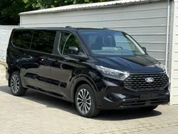 Agate black metallic Neu 2025 Ford Tourneo Custom Titanium Van / Kleinbus | 54.579 € (Fairer Preis)