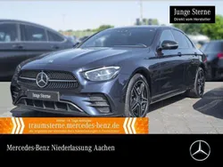 Blau Gebraucht 2021 Mercedes E300 AMG Limousine | 38.990 € (Etwas zu teuer)