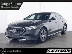 Grau Gebraucht 2024 Mercedes E220 Avantgarde Limousine | 53.948 € (Fairer Preis)