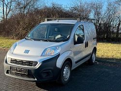 Silber Gebraucht 2023 Fiat Fiorino Van / Kleinbus | 12.999 € (Fairer Preis)