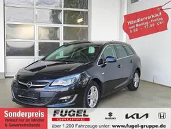 Karbonschwarz graphit Gebraucht 2015 Opel Astra Exklusiv Kombi | 8.369 € (Guter Preis)
