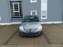 Grau Gebraucht 2011 Mercedes A180 Avantgarde Van / Kleinbus | 4.900 € (Guter Preis)