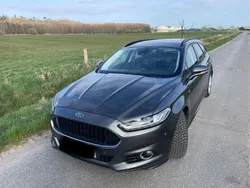 Grau Gebraucht 2017 Ford Mondeo ST Kombi | 11.200 € (Fairer Preis)