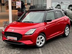 Rot Neu 2025 Suzuki Swift Comfort Limousine | 21.390 €