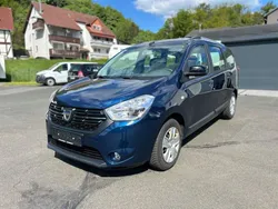 Blau Gebraucht 2019 Dacia Lodgy Comfort Van / Kleinbus | 7.900 € (Superpreis)