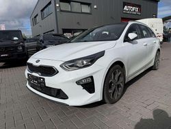 129000 Gebraucht 2019 Kia Ceed Sportswagon Spirit Kombi | 14.999 € (Etwas zu teuer)