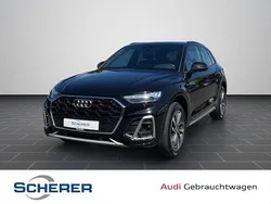 Schwarz (metallic) Gebraucht 2022 Audi Q5 Ambiente SUV | 37.680 € (Guter Preis)