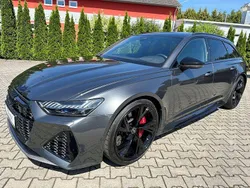 Grau Gebraucht 2023 Audi RS6 Sport Kombi | 83.950 €
