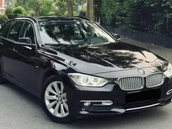 Schwarz Gebraucht 2013 BMW 318 Sport Line Kombi | 7.990 €