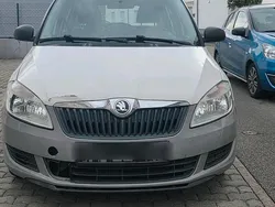 Weiß Gebraucht 2015 Skoda Fabia Limousine | 2.999 € (Superpreis)