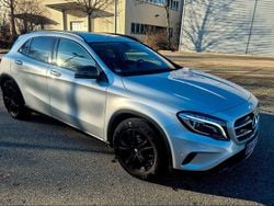 Silber Gebraucht 2015 Mercedes GLA200 AMG SUV | 14.999 € (Guter Preis)