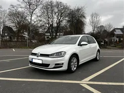 Weiß Gebraucht 2016 VW Golf VII Allstar Kombi | 12.600 € (Fairer Preis)