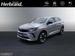Grau Gebraucht 2025 Opel Grandland X Design & Tech SUV | 26.890 € (Fairer Preis)